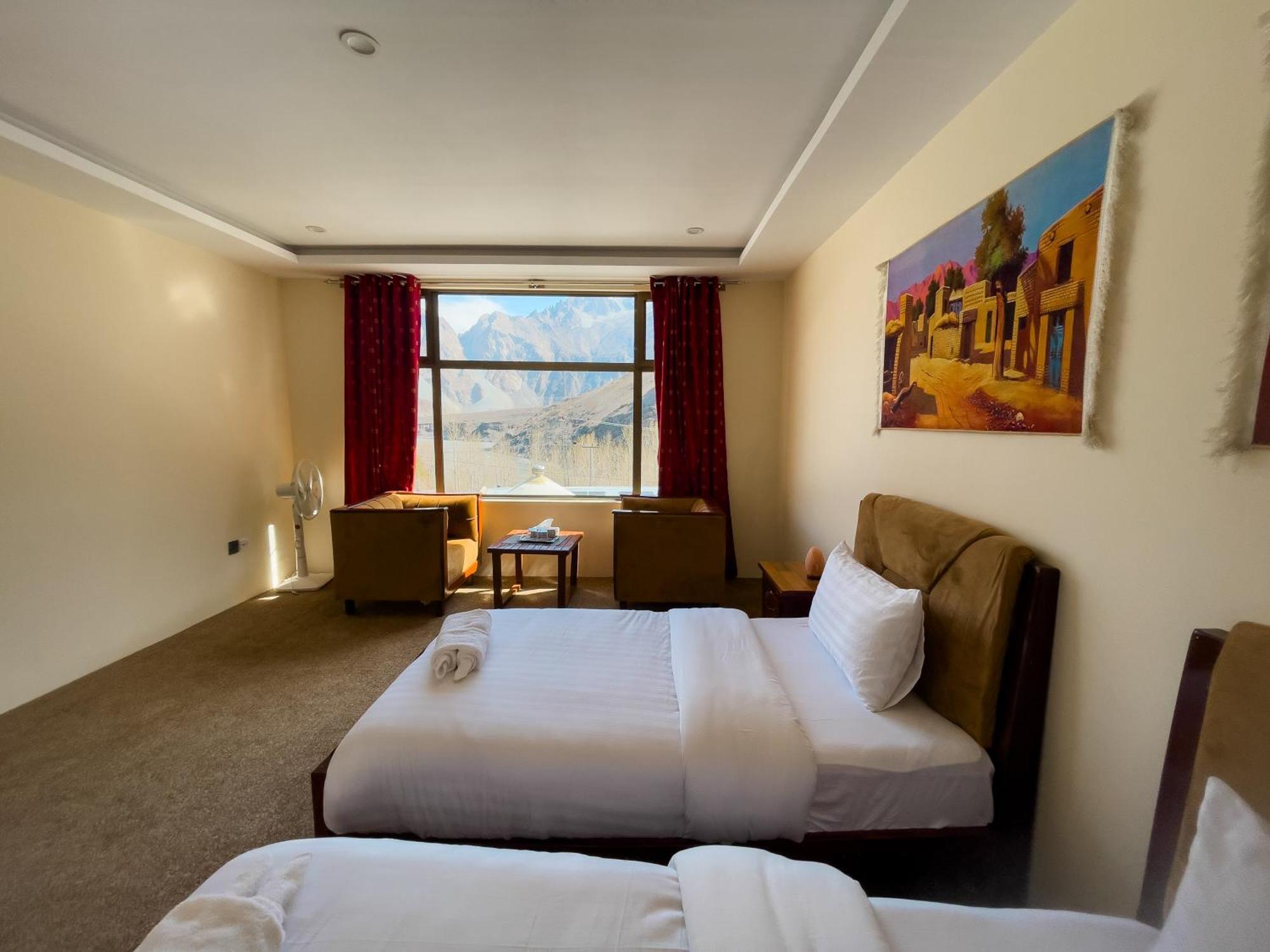 Apex Hotels And Resorts Hussaini Karimabad  Bagian luar foto